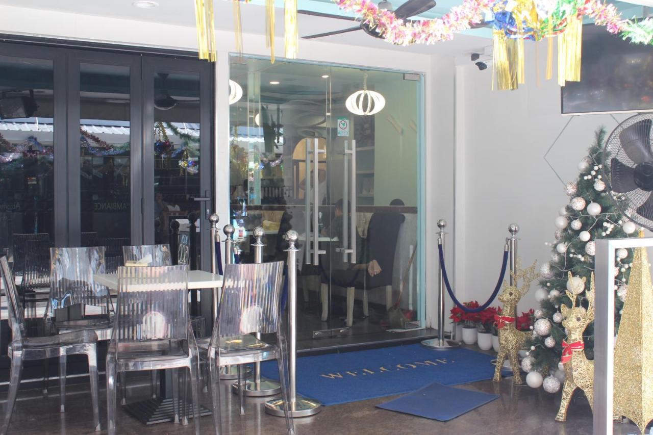 Le Cafe Royale Pattaya Exterior foto